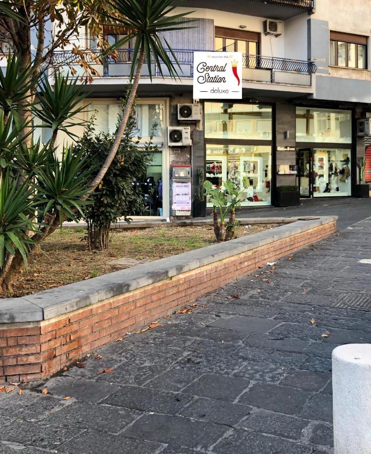 Napoli Central Station Deluxe Panzió Kültér fotó