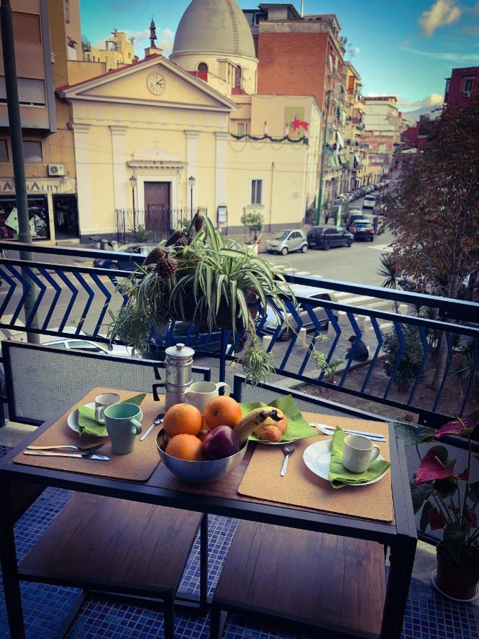 Napoli Central Station Deluxe Panzió Kültér fotó